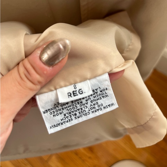 London fog tan trench coat size regular 8 - Picture 15 of 16